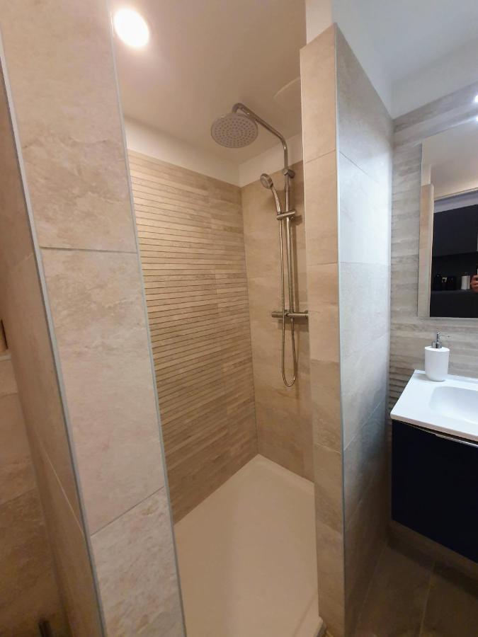 Appartement Premium Dans Une Belle Demeure - Hyper Centre-Ville De Реймс Екстер'єр фото