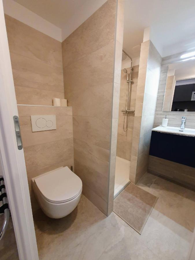 Appartement Premium Dans Une Belle Demeure - Hyper Centre-Ville De Реймс Екстер'єр фото