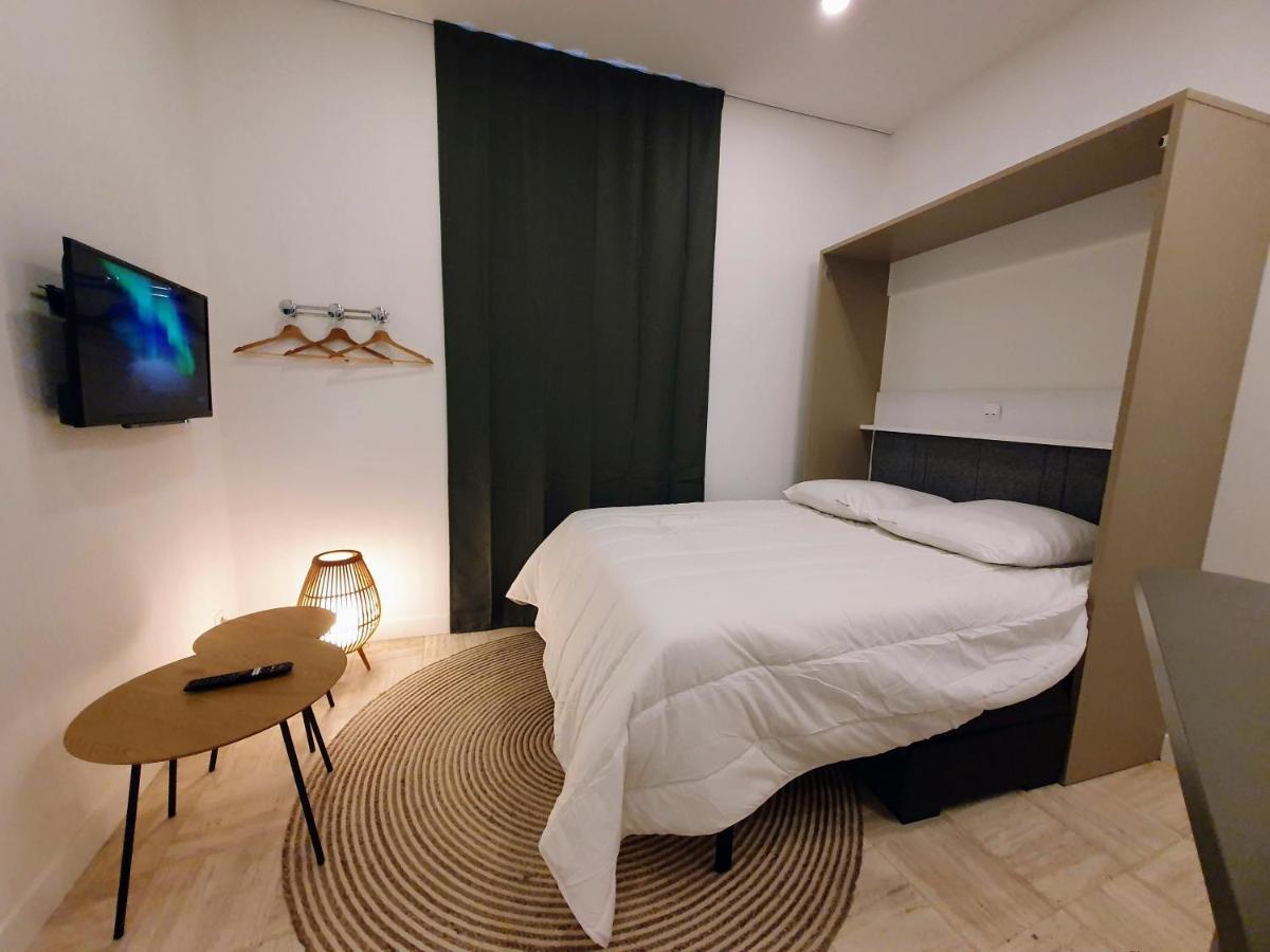 Appartement Premium Dans Une Belle Demeure - Hyper Centre-Ville De Реймс Екстер'єр фото