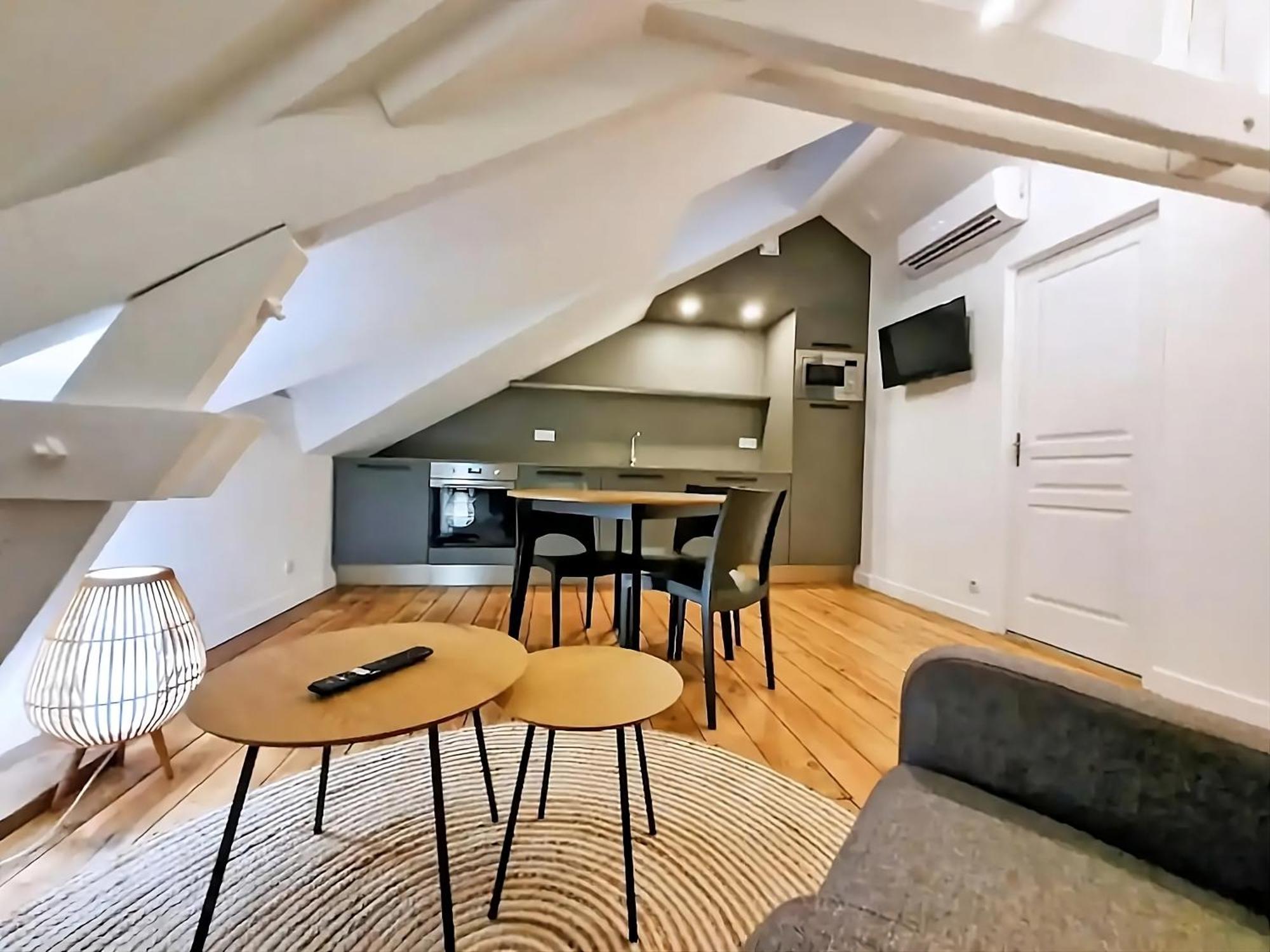Appartement Premium Dans Une Belle Demeure - Hyper Centre-Ville De Реймс Екстер'єр фото